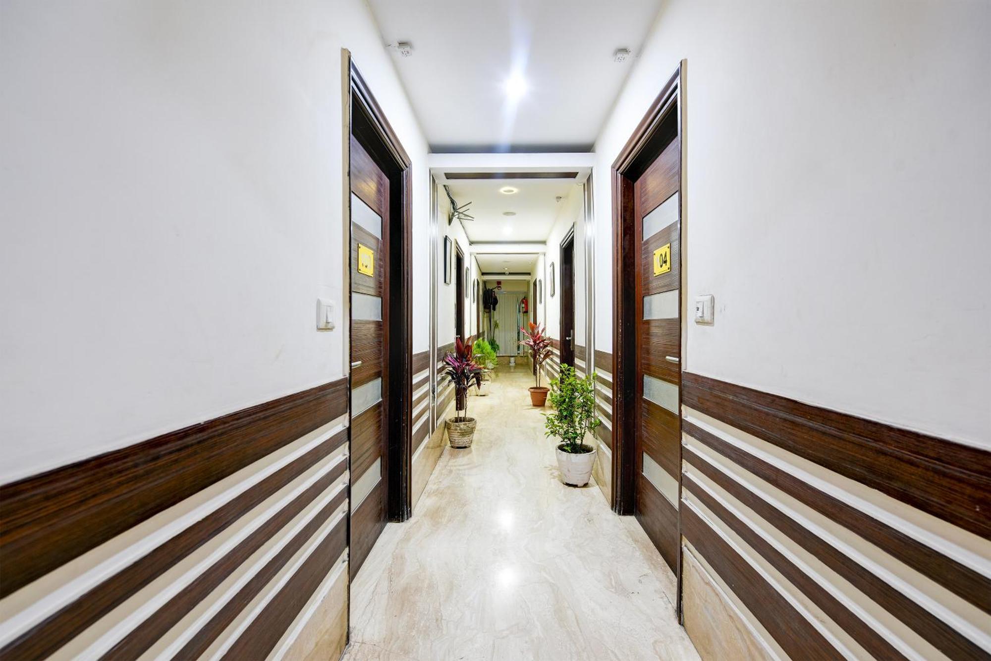 Staybook South Delhi Nuova Delhi Esterno foto