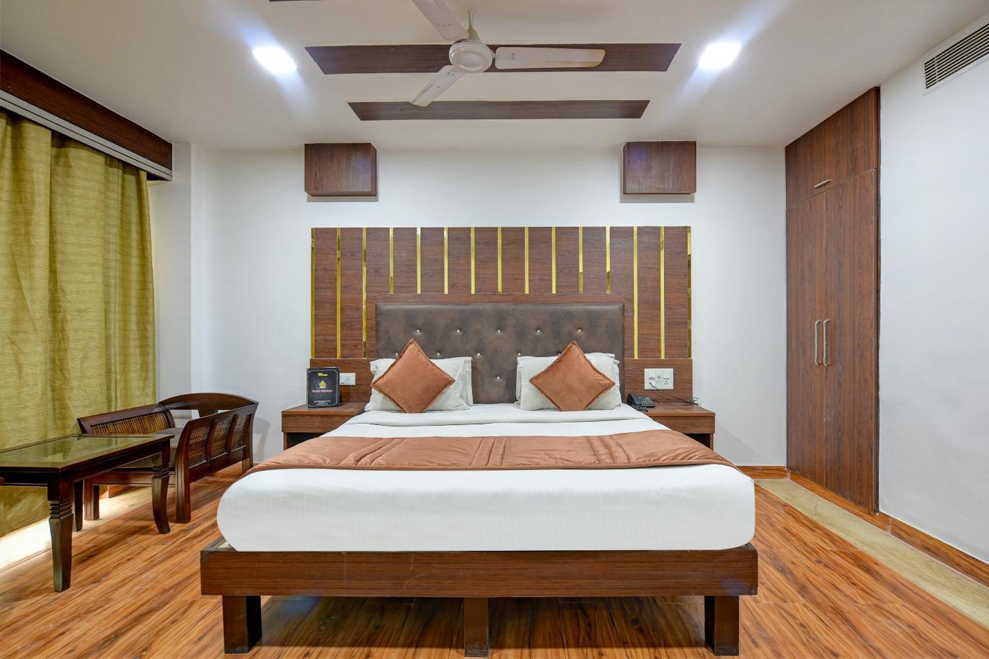 Staybook South Delhi Nuova Delhi Esterno foto