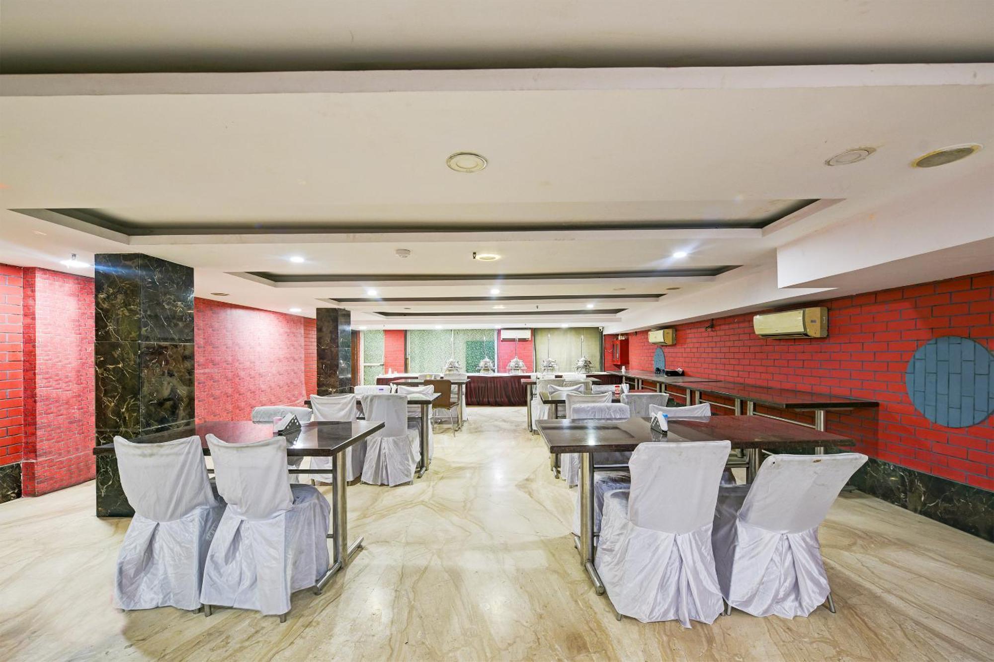 Staybook South Delhi Nuova Delhi Esterno foto