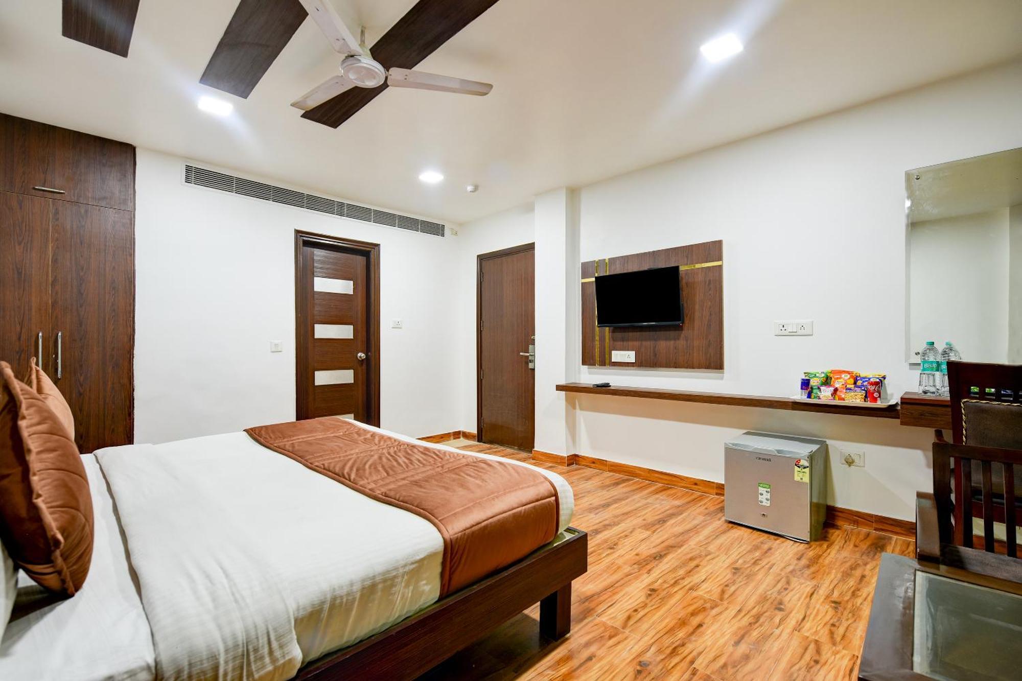 Staybook South Delhi Nuova Delhi Esterno foto