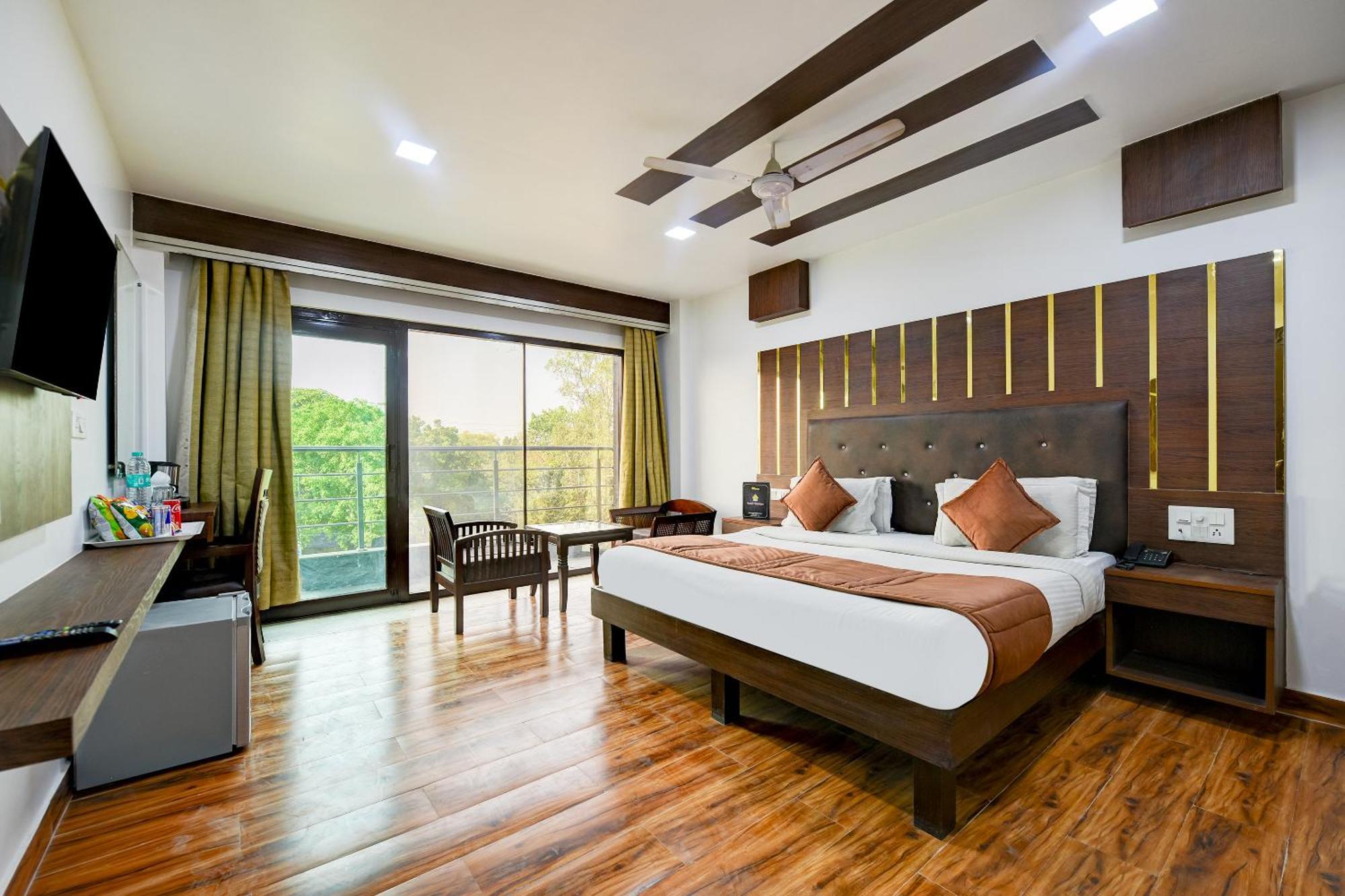 Staybook South Delhi Nuova Delhi Esterno foto