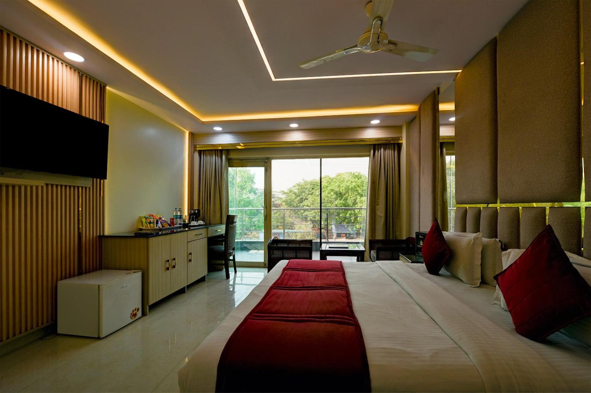 Staybook South Delhi Nuova Delhi Esterno foto