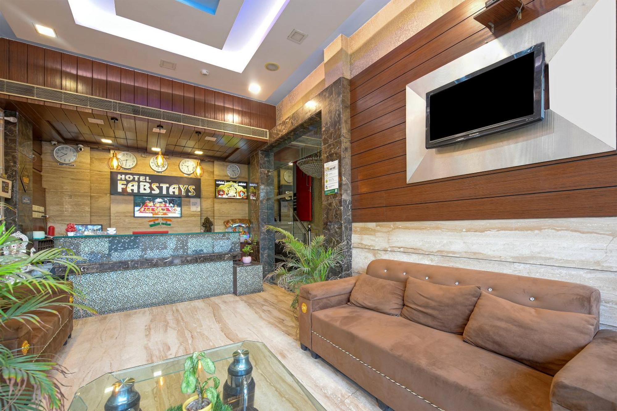 Staybook South Delhi Nuova Delhi Esterno foto