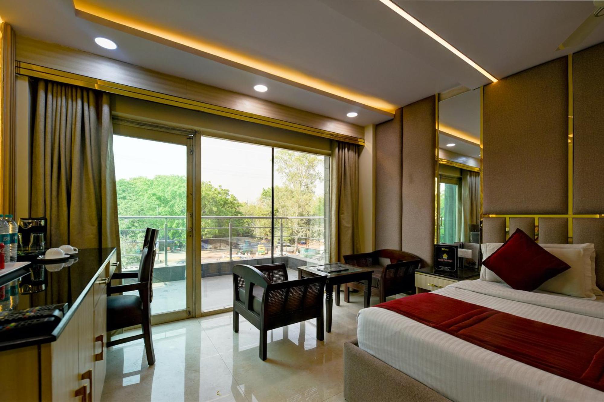 Staybook South Delhi Nuova Delhi Esterno foto